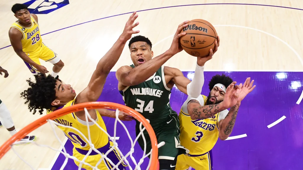 Milwaukee Bucks vs Lakers Match Player Stats & Records (2026)